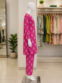 Fuchsia Pink Motif Print Lawn Suit – Ready-to-Wear 2 Piece Set