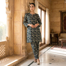 Midnight Garden Printed Lawn Suit – Ready-to-Wear 2 Piece Set