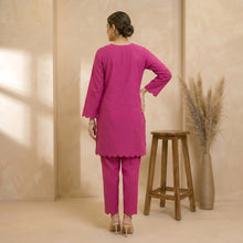 Fuchsia Scallop Lawn Suit – 2 Piece Ready-to-Wear Kameez Trouser